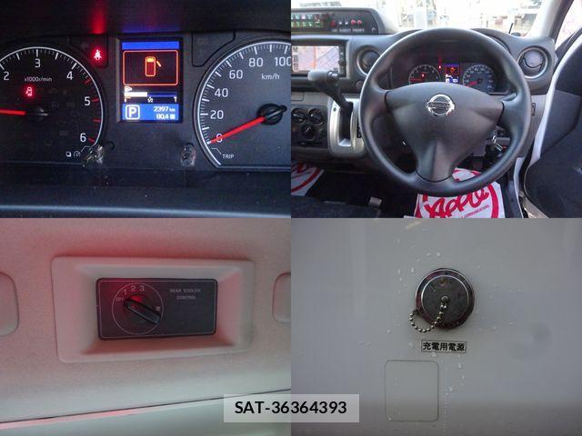 Nissan NV350 Caravan 2017-08 1474055-8