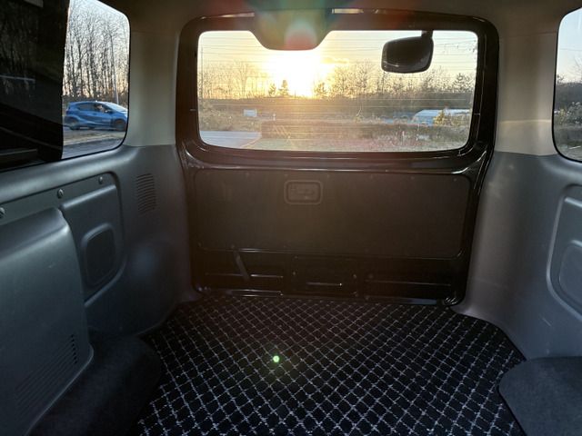 Nissan NV350 Caravan 2014-03 1548015-18