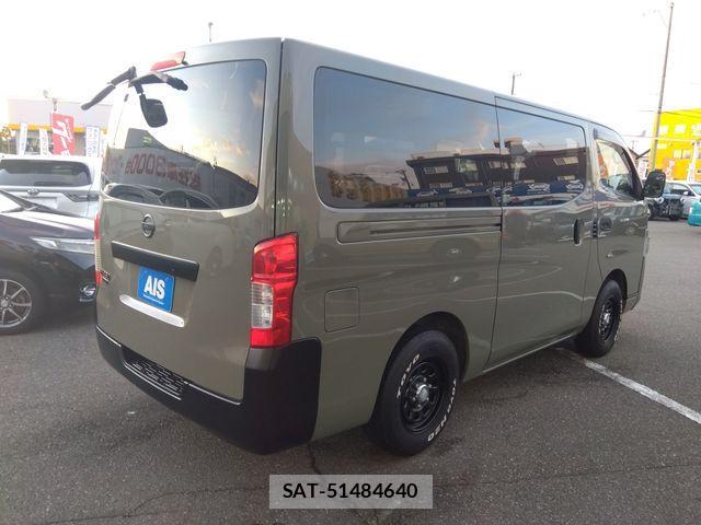 Nissan NV350 Caravan 2013-04 1554609-2