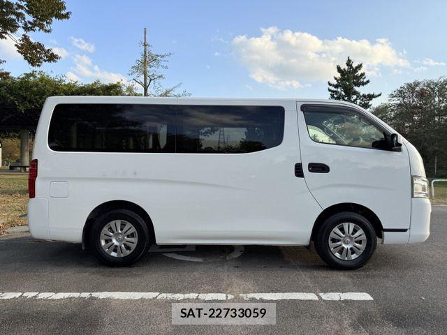 Nissan NV350 Caravan 2014-12 1586868-6