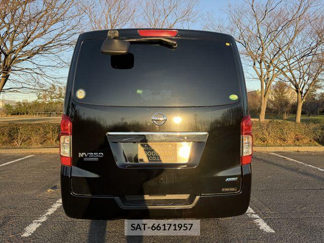 Nissan NV350 Caravan 2014-12 2003378-5