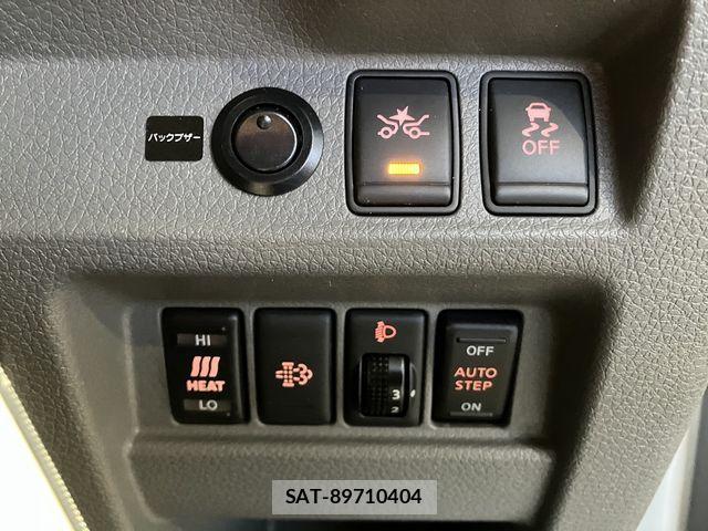 Nissan NV350 Caravan 2018-01 2213393-19