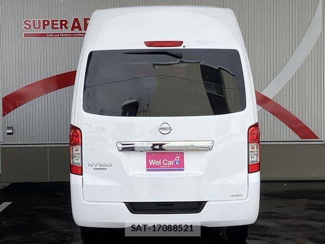 Nissan NV350 Caravan 2019-07 2213403-7
