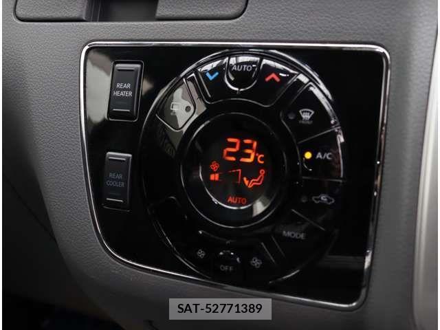 Nissan NV350 Caravan 2020-07 3382367-16