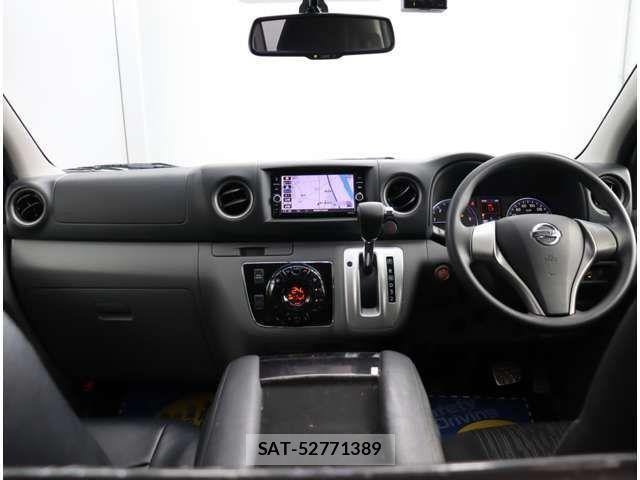 Nissan NV350 Caravan 2020-07 3382367-1