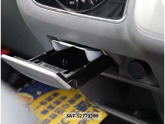 Nissan NV350 Caravan 2020-07 3382367-17