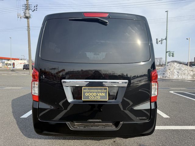 Nissan NV350 Caravan 2013-08 3679050-5
