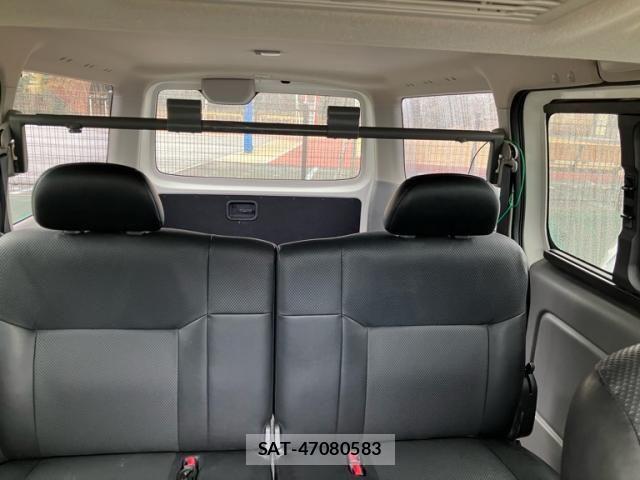 Nissan NV350 Caravan 2013-12 4328671-10