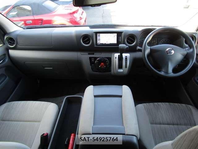 Nissan NV350 Caravan 2021-03 4328663-2