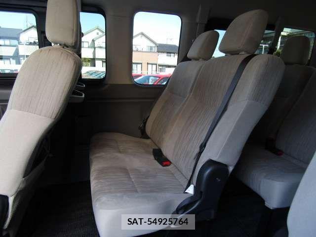 Nissan NV350 Caravan 2021-03 4328663-6