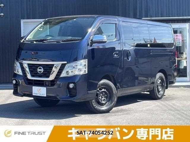Nissan NV350 Caravan 2017-06 4640260-0