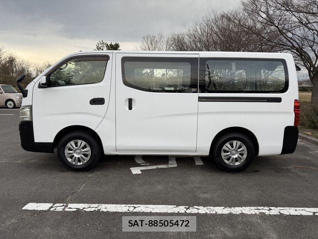 Nissan NV350 Caravan 2015-01 4756546-7