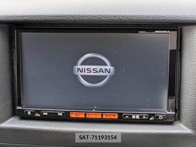 Nissan NV350 Caravan 2017-03 5874771-3