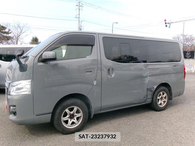 Nissan NV350 Caravan 2016-07 5874773-3