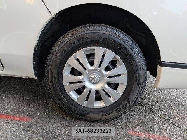 Nissan NV350 Caravan 2018-10 6015370-12