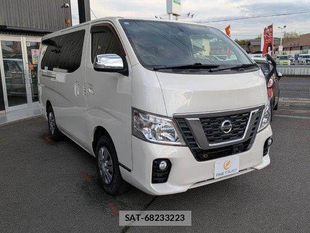Nissan NV350 Caravan 2018-10 6015370-14