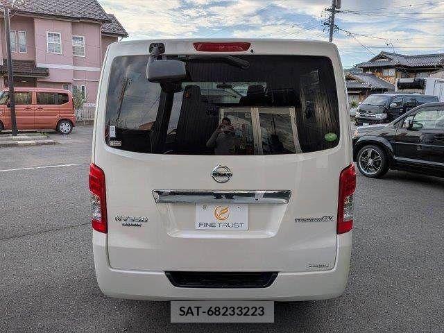 Nissan NV350 Caravan 2018-10 6015370-17