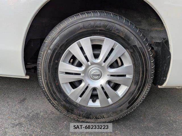 Nissan NV350 Caravan 2018-10 6015370-27