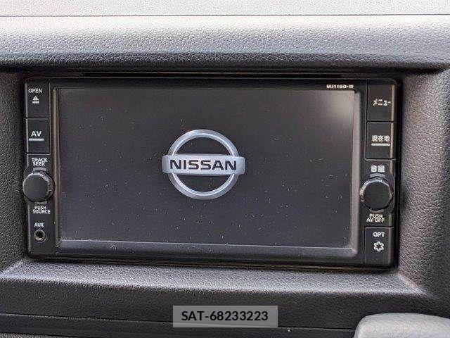Nissan NV350 Caravan 2018-10 6015370-3