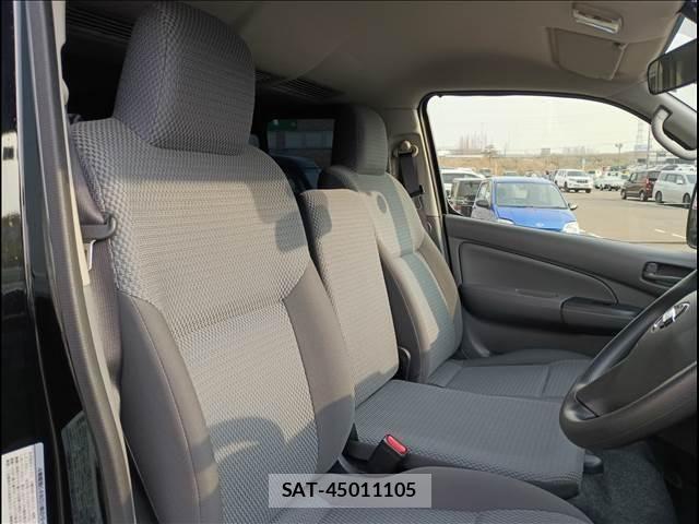 Nissan NV350 Caravan 2017-05 6015360-8