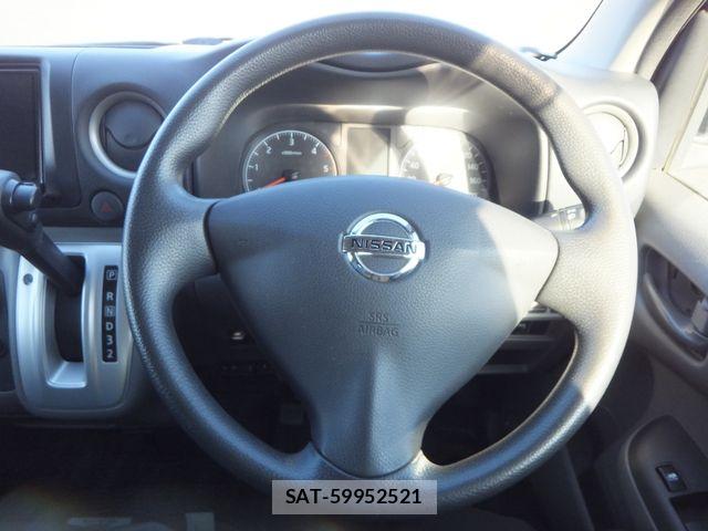 Nissan NV350 Caravan 2020-01 6265442-12