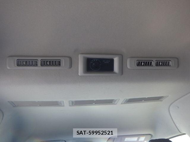 Nissan NV350 Caravan 2020-01 6265442-18