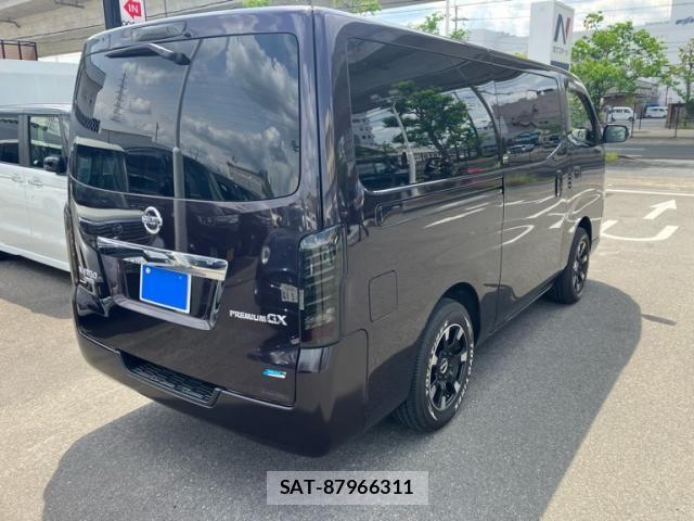 Nissan NV350 Caravan 2012-09 6613948-2