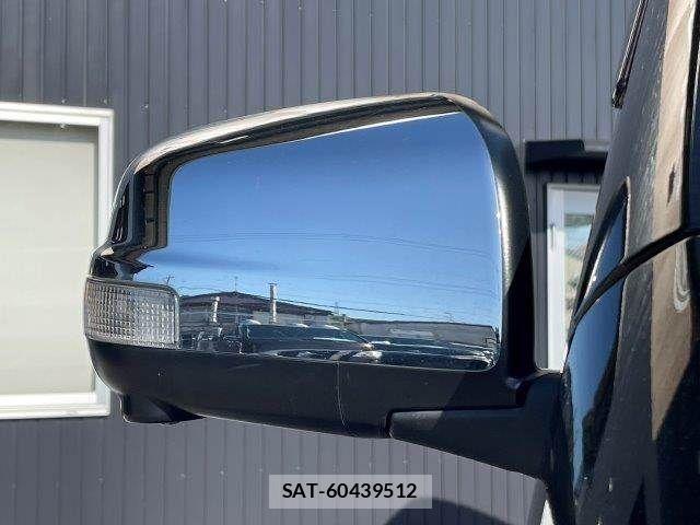 Nissan NV350 Caravan 2017-09 6673052-29