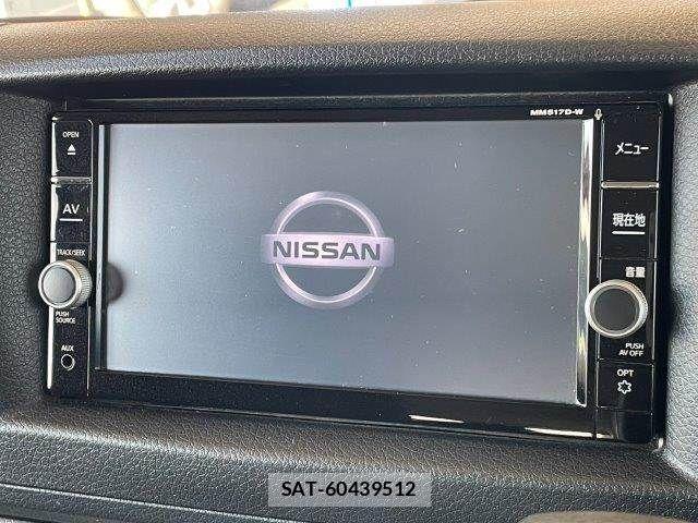 Nissan NV350 Caravan 2017-09 6673052-3