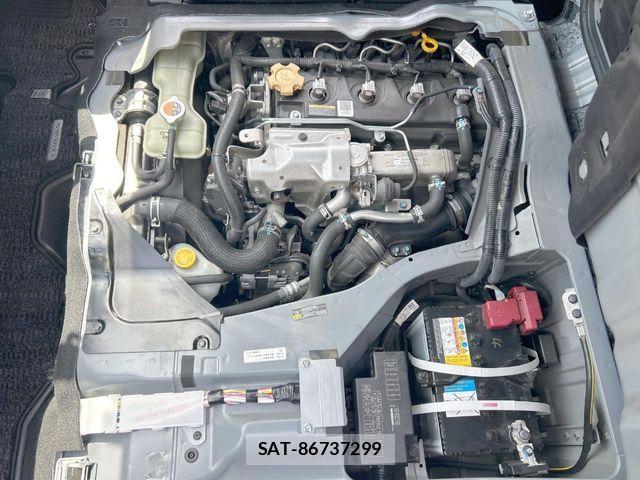 Nissan NV350 Caravan 2021-02 6677386-18
