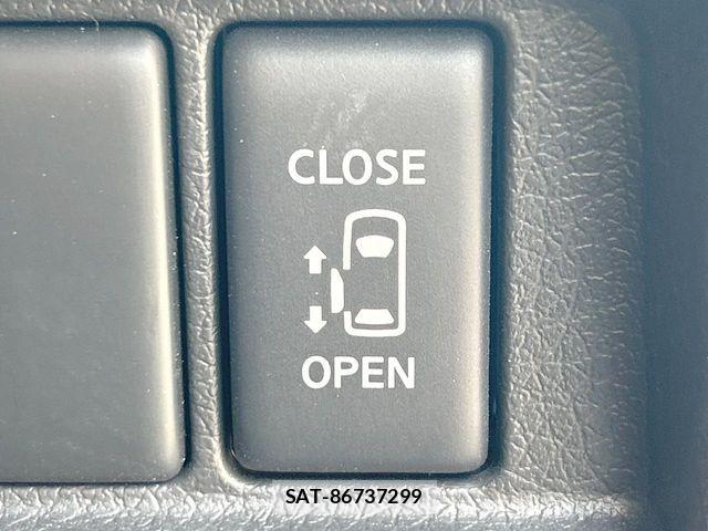 Nissan NV350 Caravan 2021-02 6677386-6