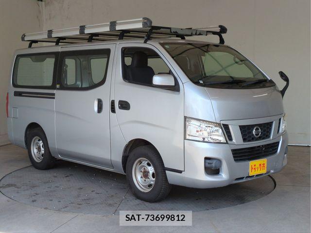 Nissan NV350 Caravan 2017-09 6910739-18