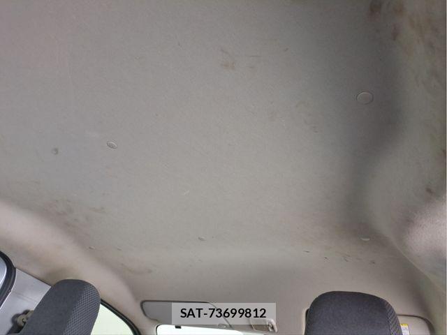 Nissan NV350 Caravan 2017-09 6910739-5