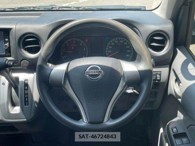 Nissan NV350 Caravan 2018-04 6996709-12