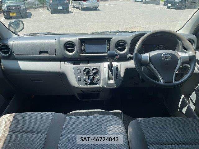 Nissan NV350 Caravan 2018-04 6996709-2