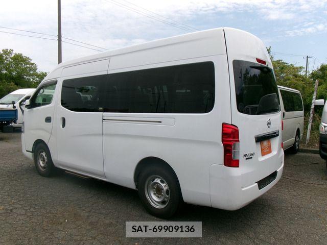 Nissan NV350 Caravan 2015-03 7021167-10