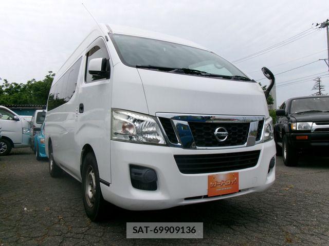 Nissan NV350 Caravan 2015-03 7021167-1