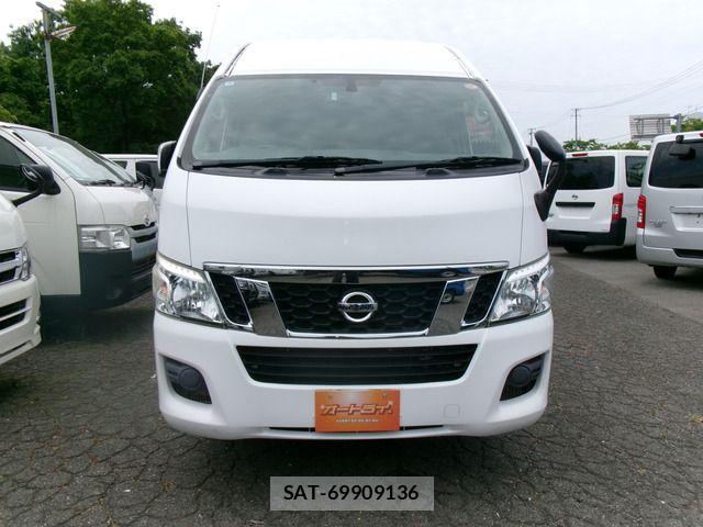 Nissan NV350 Caravan 2015-03 7021167-2