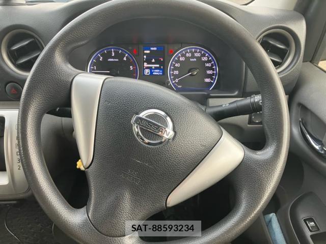 Nissan NV350 Caravan 2015-03 7060084-14