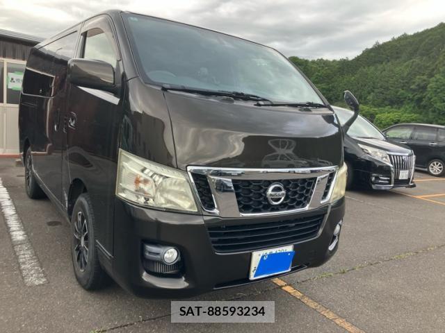 Nissan NV350 Caravan 2015-03 7060084-1