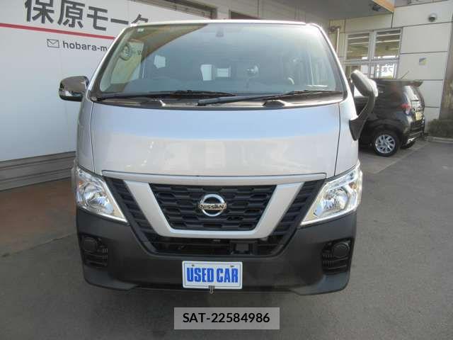 Nissan NV350 Caravan 2020-10 7060081-1