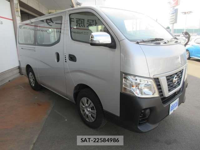 Nissan NV350 Caravan 2020-10 7060081-2