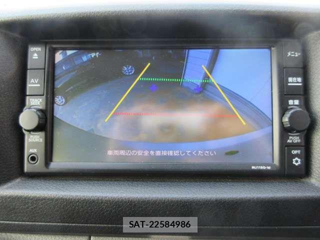 Nissan NV350 Caravan 2020-10 7060081-8