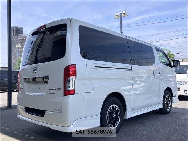 Nissan NV350 Caravan 2020-11 7223190-14