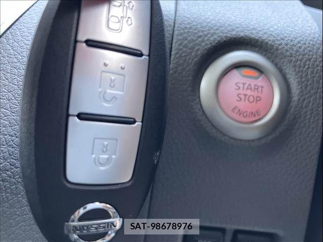 Nissan NV350 Caravan 2020-11 7223190-16