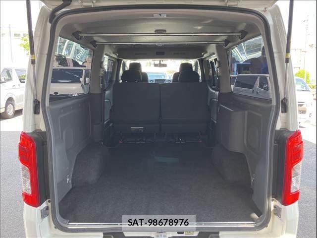 Nissan NV350 Caravan 2020-11 7223190-19