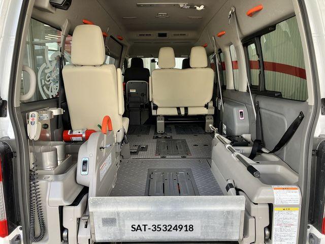 Nissan NV350 Caravan 2021-02 7223192-9