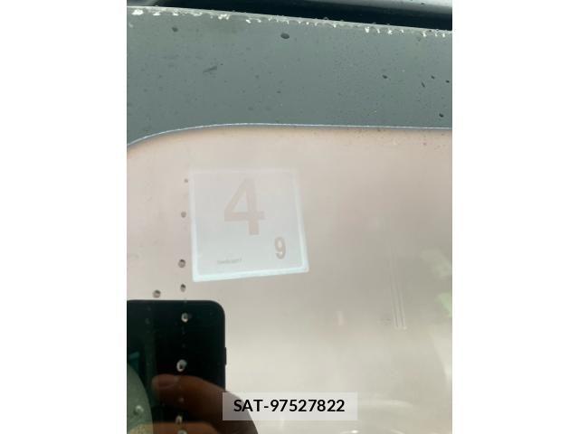 Nissan NV350 Caravan 2012-09 7223183-23