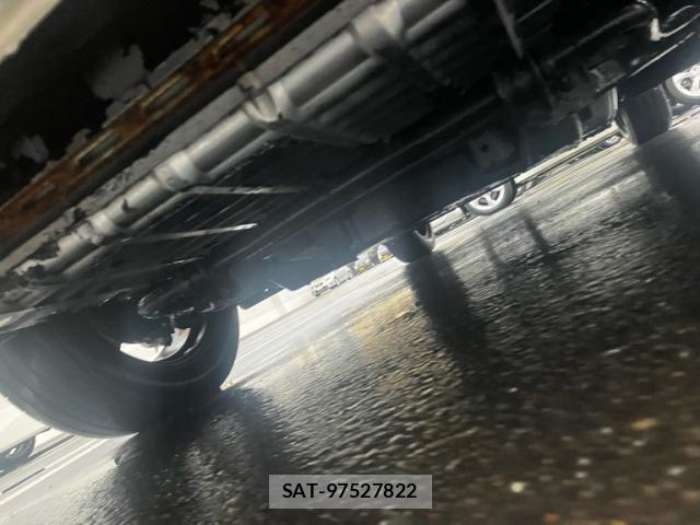 Nissan NV350 Caravan 2012-09 7223183-2