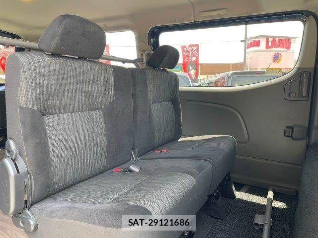 Nissan NV350 Caravan 2018-04 7223185-13